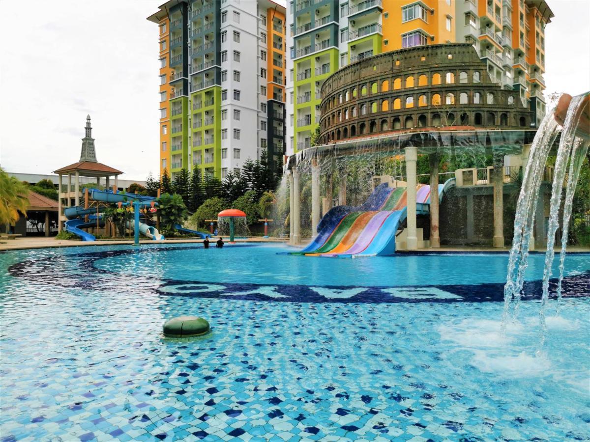 B - Lagoon Water Themepark Suite Melaka Town 外观 照片